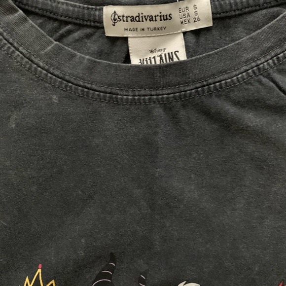 -Disney Tshirt Villains Cruella Maleficent Stradivarius Size M - Picture 3 of 9